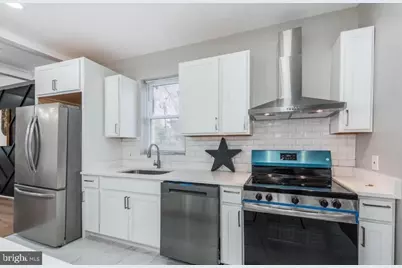 624 Wyanoke Avenue, Baltimore, MD 21218 - Photo 4