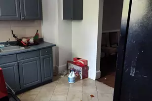 633 E 30th St, Baltimore, MD 21218 - Photo 10