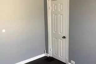 2404 E Federal St, Baltimore, MD 21213 - Photo 10