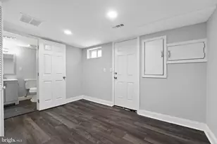 3807 Elkader Rd, Baltimore, MD 21218 - Photo 18