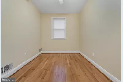 2210 Cloville Avenue NE, Baltimore, MD 21214 - Photo 12