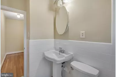 2210 Cloville Avenue NE, Baltimore, MD 21214 - Photo 14