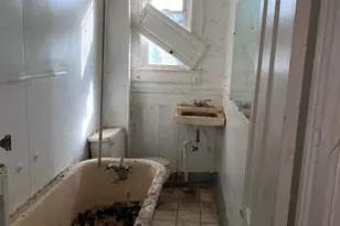 2559 W Fairmount Ave, Baltimore, MD 21223 - Photo 10