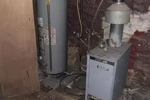 2559 W Fairmount Ave, Baltimore, MD 21223 - Photo 16