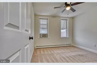 204 N Port Street, Baltimore, MD 21224 - Photo 10