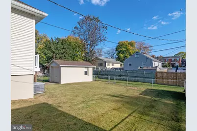 3669 Hineline Road, Baltimore, MD 21229 - Photo 32