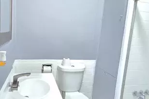 427 N Lakewood Ave, Baltimore, MD 21224 - Photo 14