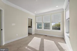 1511 Roland Heights Ave, Baltimore, MD 21211 - Photo 32