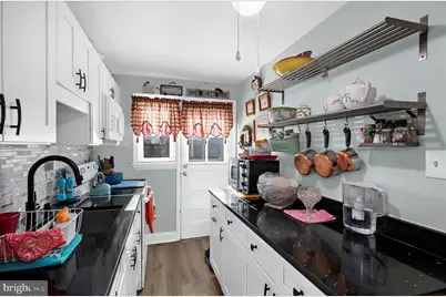 3507 Greenvale Road, Baltimore, MD 21229 - Photo 12