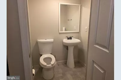 517 Lucia Avenue, Baltimore, MD 21229 - Photo 22