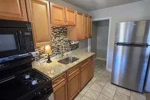 517 Lucia Ave, Baltimore, MD 21229 - Photo 12