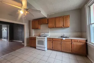 1518 E 28th St, Baltimore, MD 21218 - Photo 8