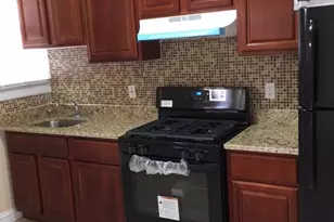 418 N Edgewood St, Baltimore, MD 21229 - Photo 4