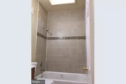 418 N Edgewood Street, Baltimore, MD 21229 - Photo 8