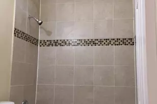 418 N Edgewood St, Baltimore, MD 21229 - Photo 8