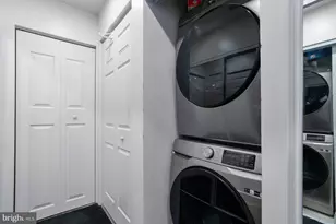 7240 Park Heights Ave, Baltimore, MD 21208 - Photo 20