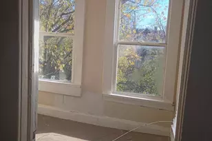 2529 Oswego Ave, Baltimore, MD 21215 - Photo 10