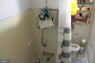 3144 Ravenwood Ave, Baltimore, MD 21213 - Photo 14