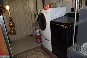 3144 Ravenwood Ave, Baltimore, MD 21213 - Photo 12