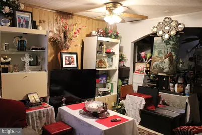 3144 Ravenwood Avenue, Baltimore, MD 21213 - Photo 2