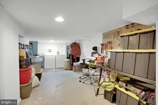 138 N Luzerne Ave, Baltimore, MD 21224 - Photo 18