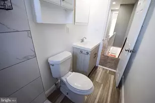 2542 W Pratt St, Baltimore, MD 21223 - Photo 26