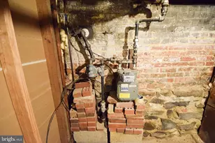 2542 W Pratt St, Baltimore, MD 21223 - Photo 38