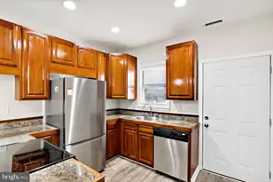 3808 Mt Pleasant Ave, Baltimore, MD 21224 - Photo 8