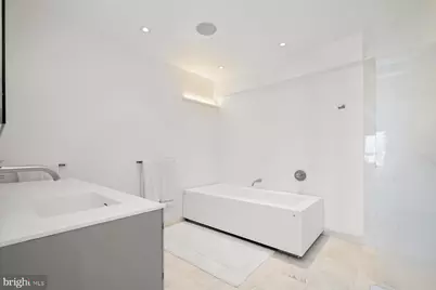 100 Harborview Drive #1901, Baltimore, MD 21230 - Photo 60