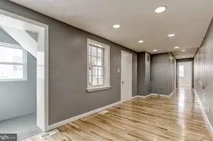 1049 S Charles St, Baltimore, MD 21230 - Photo 16