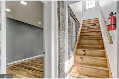 1049 S Charles Street, Baltimore, MD 21230 - Photo 20