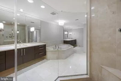 801 Key Highway #323, Baltimore, MD 21230 - Photo 32
