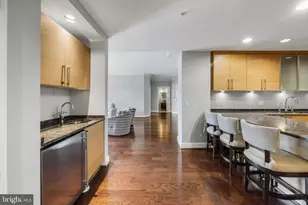 801 Key Hwy, Baltimore, MD 21230 - Photo 16