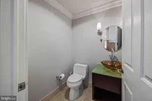 801 Key Hwy, Baltimore, MD 21230 - Photo 22