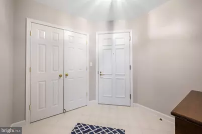 100 Harborview Drive #212, Baltimore, MD 21230 - Photo 8