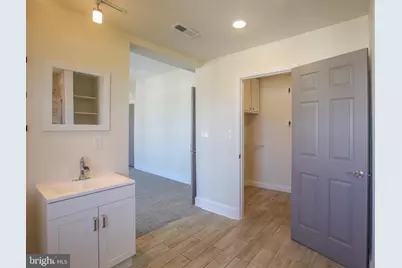 611 Parkwyrth Avenue, Baltimore, MD 21218 - Photo 12