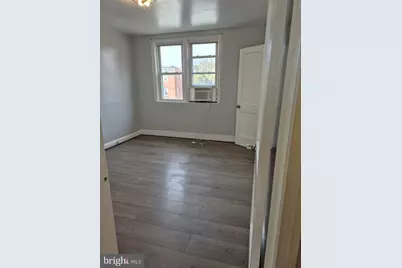 2863 Edgecombe Circle S, Baltimore, MD 21215 - Photo 18