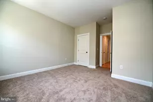 2247 E Biddle St, Baltimore, MD 21213 - Photo 10
