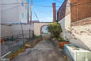 1913 E Lombard St, Baltimore, MD 21231 - Photo 26