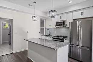 2308 Druid Park Dr, Baltimore, MD 21215 - Photo 6