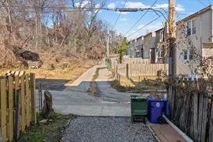 2308 Druid Park Dr, Baltimore, MD 21215 - Photo 32