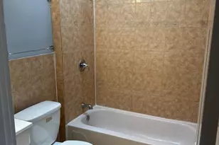 2305 Robb St, Baltimore, MD 21218 - Photo 10