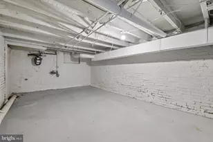 816 N Port St, Baltimore, MD 21205 - Photo 20