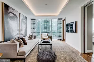 300 International Drive, Baltimore, MD 21202 - Photo 1