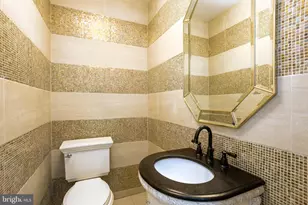 3306 Labyrinth Rd, Baltimore, MD 21215 - Photo 30