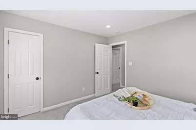 2038 Druid Park Dr, Baltimore, MD 21211 - Photo 22