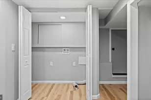 2038 Druid Park Dr, Baltimore, MD 21211 - Photo 30