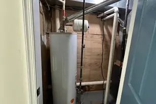 901 N Luzerne Ave, Baltimore, MD 21205 - Photo 16