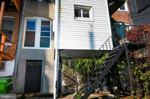 517 N Edgewood St, Baltimore, MD 21229 - Photo 12