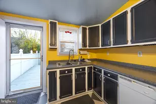 3450 Keswick Rd, Baltimore, MD 21211 - Photo 16